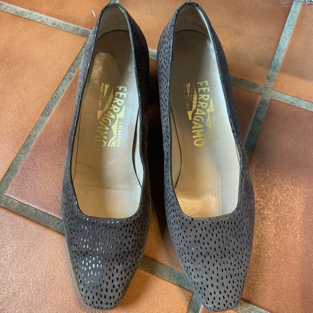 Ferragamo Vintage Gray Suede Chunky Kitten Heel - Picture 2 of 6